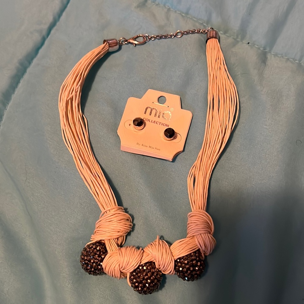Unique necklace and earring set.